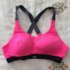 🌸Victoria’s Secret Sports Bra 34A